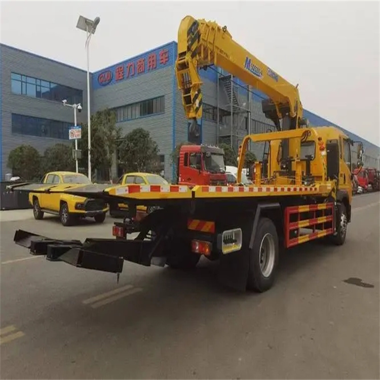 乐陵附近小随车吊出租电话，轻松解决搬运烦恼